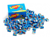 Резинка жевательная "Love is" банан и клубника, 4,2 г