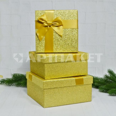 Коробка картон  17*17*8см глянцевое золото+бант